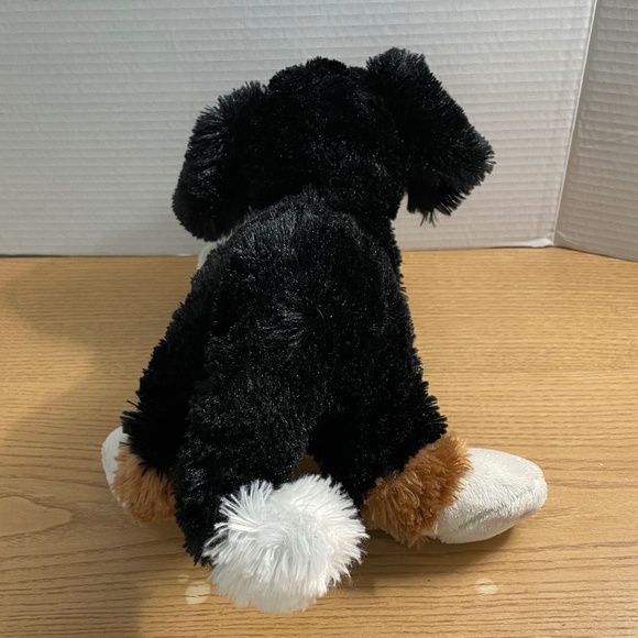 Gund Bernese Mountain Dog Plush Named Randle Stuffed Animal Realistic Toy 15" - Picture 3 of 9